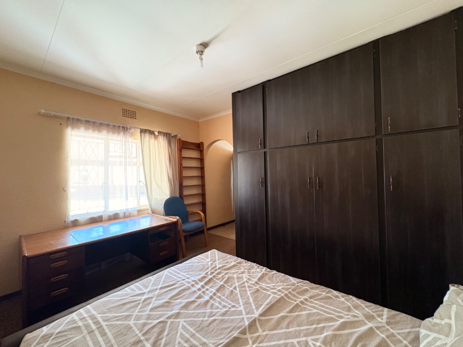 4 Bedroom Property for Sale in Wilkoppies North West